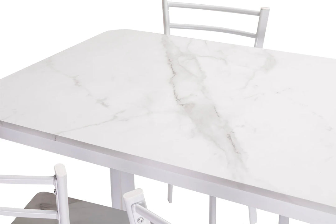 Conjunto de Mesa y 4 Sillas, Efecto Marmol Blanco y Metal. Comedor o Cocina