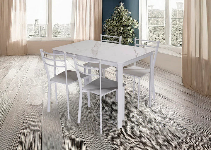 Conjunto de Mesa y 4 Sillas, Efecto Marmol Blanco y Metal. Comedor o Cocina