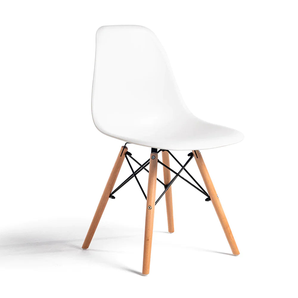 Mesa Auxiliar Extensible Feroe 134 cm + 4 Sillas Nordicas